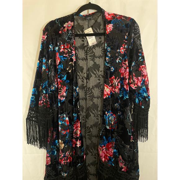 NWT Torrid Fringe Velvet Boho Chic Kimono - Women Size 1 (1X) - Black - Picture 6 of 6